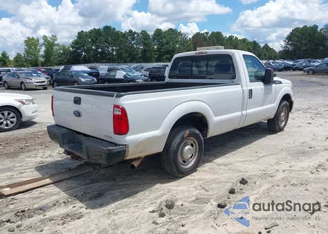 2015 Ford F-250 Xl z USA, uszkodzony, nr VIN 1FTBF2A67FEA88207